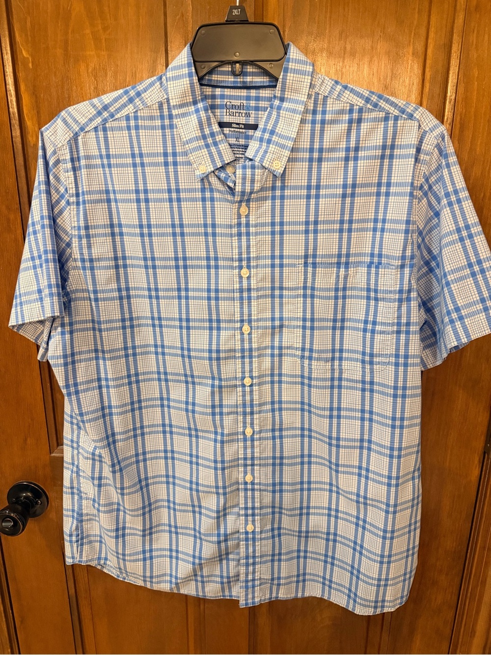 croft & barrow Light Blue and White Plaid Short-Sleeve Button-Down Shirt
